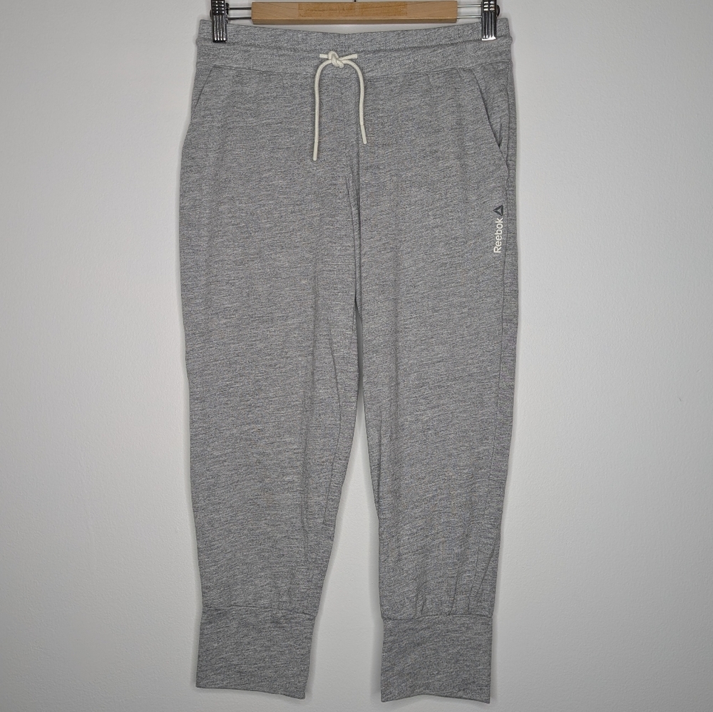 NWT Reebok sweatpants grey capri length joggers women's size small